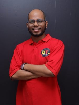 9th - vineet kumar sir - HOD -senior social studies faculty - 10 YEARS OF TEACHING EXPERIENCE